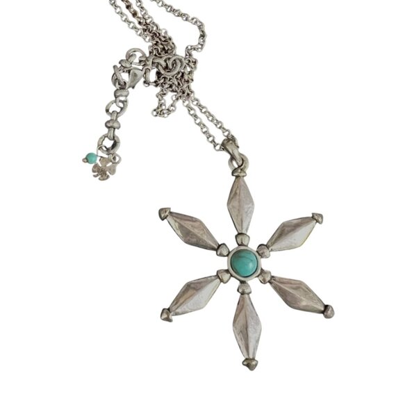 Lucky‎ Brand Turquoise & Silver Snowflake Winter Pendant Necklace - Picture 5 of 7